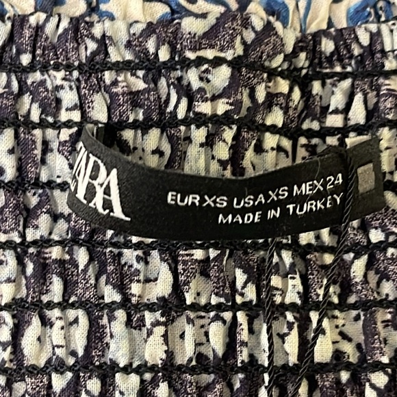 Zara Women’s Blue Floral Printed Smocked Off The Shoulder Maxi Dress Sz XS - Picture 12 of 13